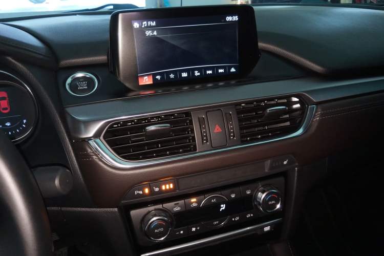 Used Mazda Atenza 2017 2.5L Blue Sky Prestige Edition
