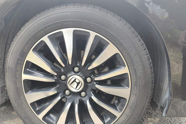 Used Honda Crider 2013 1.8L automatic flagship version