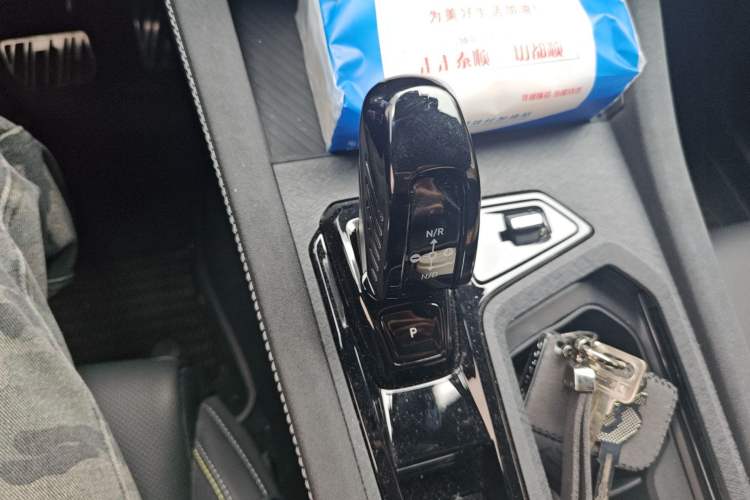 Used Lynk & Co 03 2025 2.0TD DCT Champion Edition Pro Gear Lever