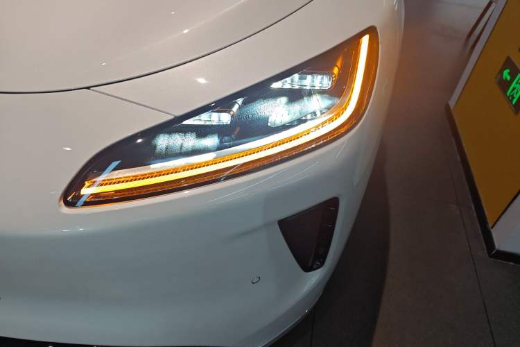 Used Hima H5 2025 Model Range-Extending Max Left Front Headlight