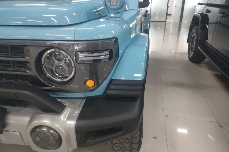 Used 212 T01 2025 2.0T Changfeng