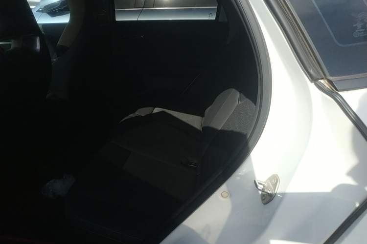 Used BYD e2 2020 Upgraded Model Standard Range Version Standard Configuration
