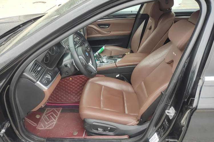 Used BMW 5 Series 2014 520Li Elegant Model Left Front Seat