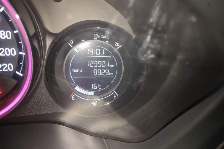 Used Honda XR-V 2017 1.8L EXi CVT Comfort Version