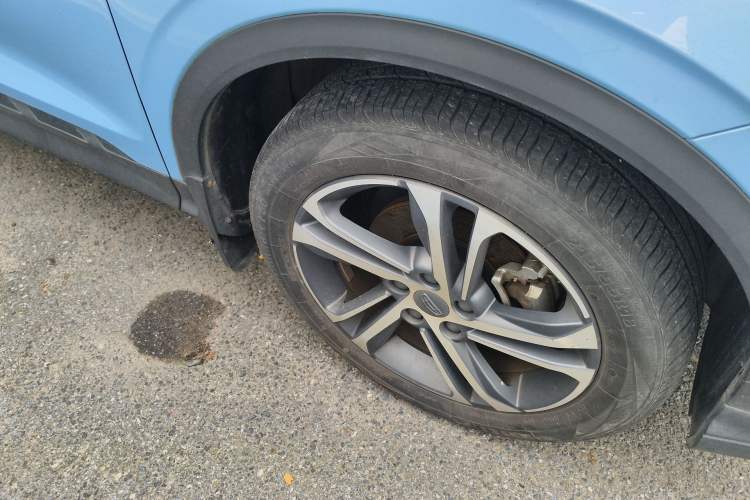 Used Geely Auto Coolray 2021 1.4T DCT Diamond Edition Right Front Wheel Hub