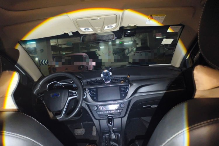 Used Geely Auto Emgrand 2017 Sedan Million Edition 1.5L CVT Upward Version Headliner