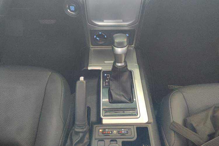 Used Toyota Prado 2018 3.5L Automatic TX-L NAVI
