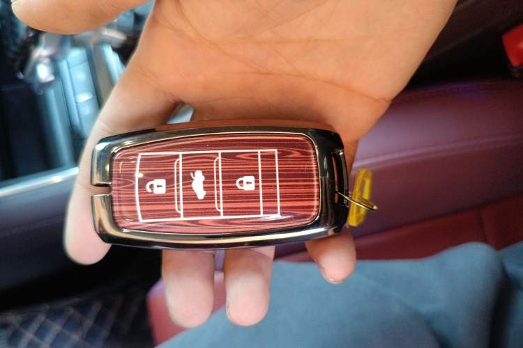 Used CHANGAN Raeton CC 2018 1.5T Automatic Zunya Model China V Standard