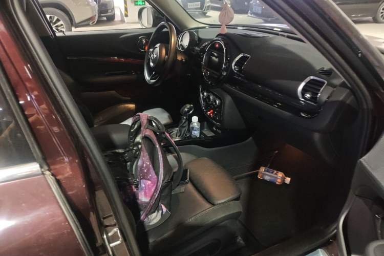 Used MINI Clubman 2016 Revised Version 1.5T COOPER Connoisseur Edition
