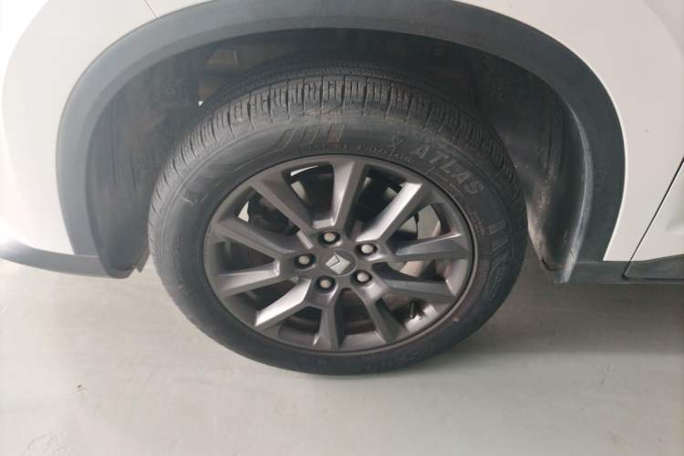 Used Baojun RM-5 2019 1.5L Manual Elite Edition with 24-hour Online Service 5 Seats
