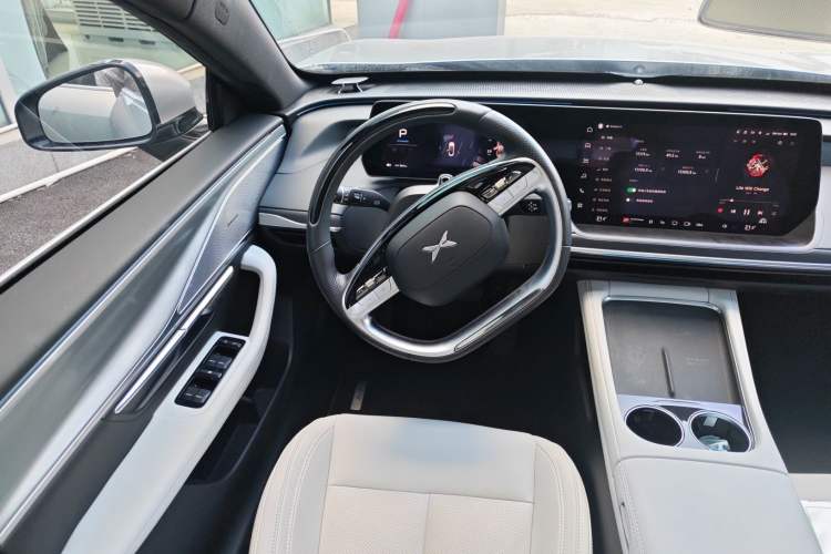 Used XPeng P7 2023 P7i 702 Max Steering Wheel