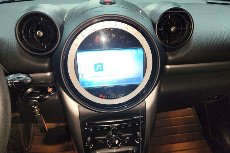 Used MINI 2012 1.6L ONE Baker Street Audio And AC Panel