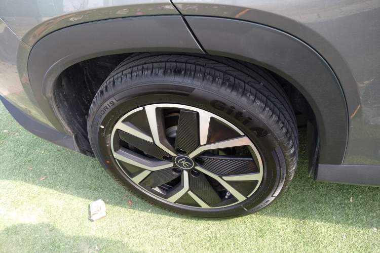 Used BYD Song L DM-i 2025 Intelligent Driving Version 160 km Beyond-Range Type