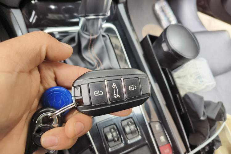 Used Peugeot 508 2015 1.8THP Automatic Flagship Edition
