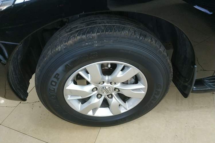 Used Nissan Patrol 2016 5.6L Standard Edition
