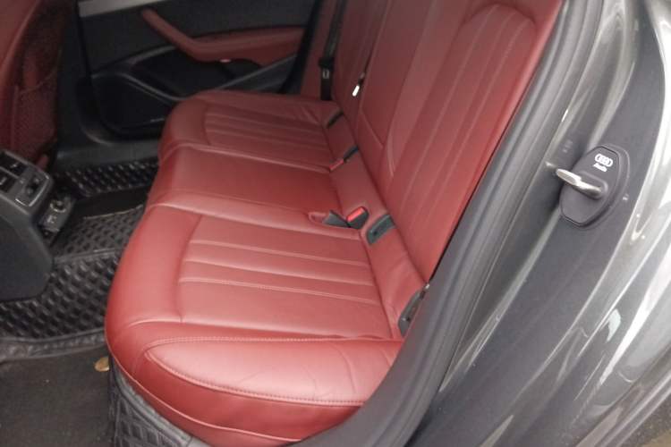 Used Audi A4L 2022 40 TFSI Luxury Dynamic Model Left Rear Seat