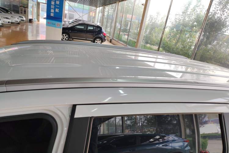 Used FAW Yingzhi G5 2016 1.5L CVT Luxury Navigation Edition