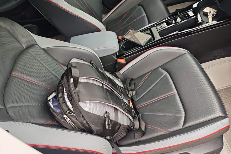 Used Volkswagen Lamando 2022 Lingdu L 280TSI DSG Spicy Edition Right Front Seat