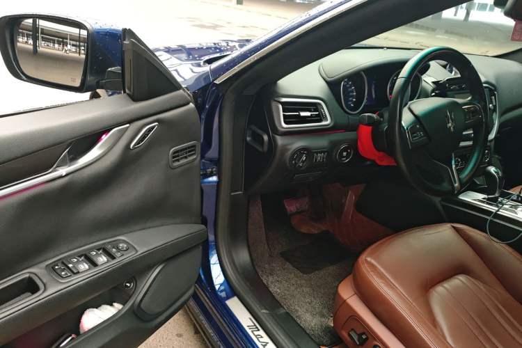 Used Maserati Ghibli 2014 3.0T Standard Edition
