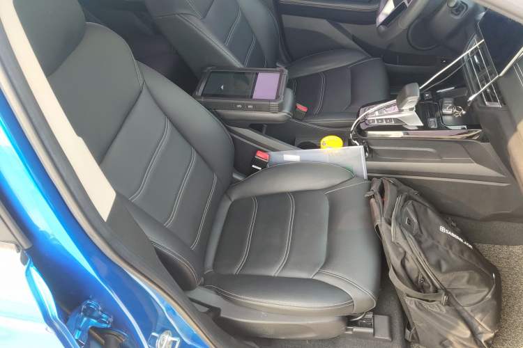 Used BYD Yuan New Energy 2019 EV535 Smart Connect Trendsetting Model Right Front Seat