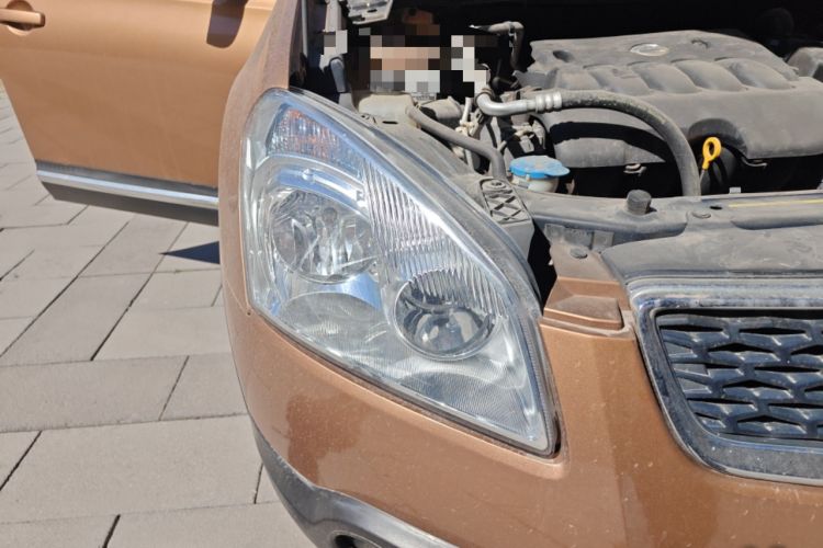 Used Nissan Qashqai 2011 2.0 XL Fire CVT 2WD Right Front Headlight