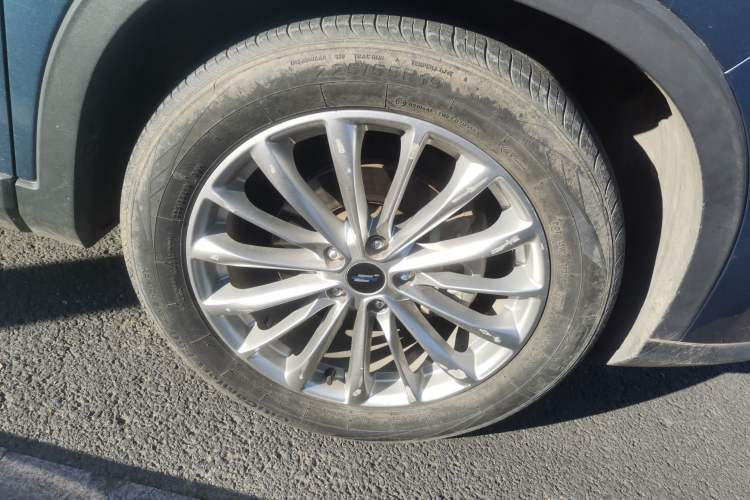 Used Oshan X7 PLUS 2022 1.5T Manual Luxury Version
