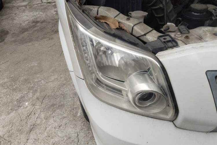 Used Foton Toano 2015 2.8T Commercial Version Short Wheelbase ISF2.8
