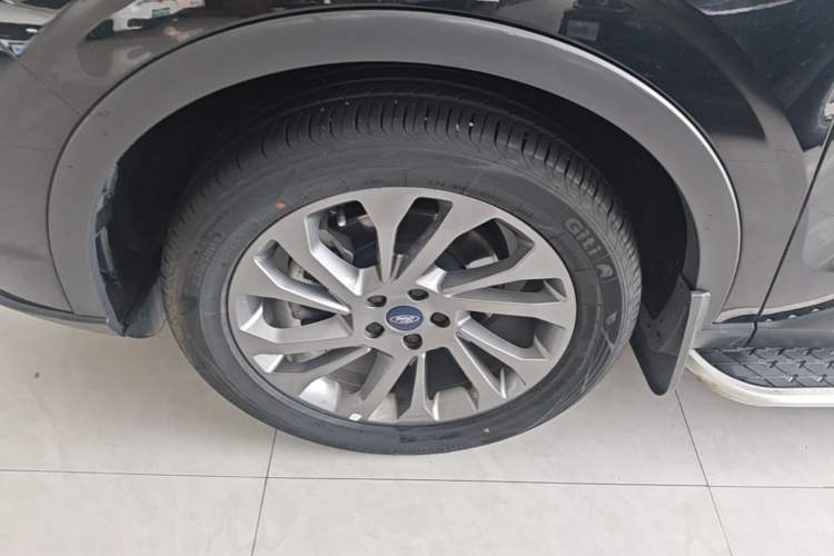 Used Ford Equator 2021 EcoBoost 225 Premier 7-Seater (2/2/3)