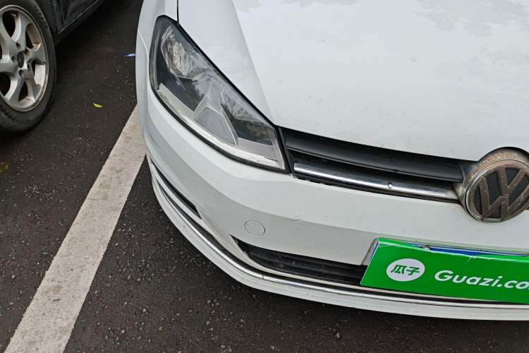 Used Volkswagen Golf 2014 1.4TSI Automatic Comfort Model Right Front Headlight