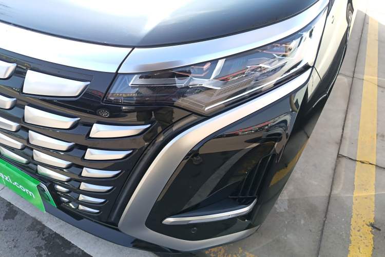 Used Denza D9 2022 DM-i 970 Four-Wheel Drive Flagship Model