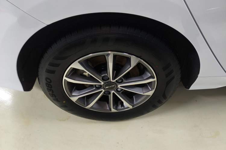 Used BYD Destroyer 05 2024 HONOR Edition DM-i 55KM Luxury Model