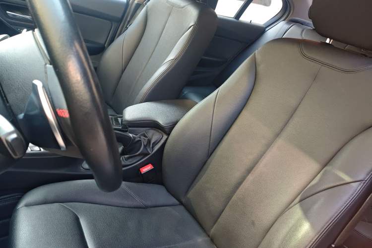 Used BMW 3 Series 2016 320i Fashion Model
