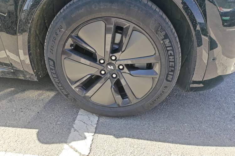 Used Li Auto L8 2024 Max
