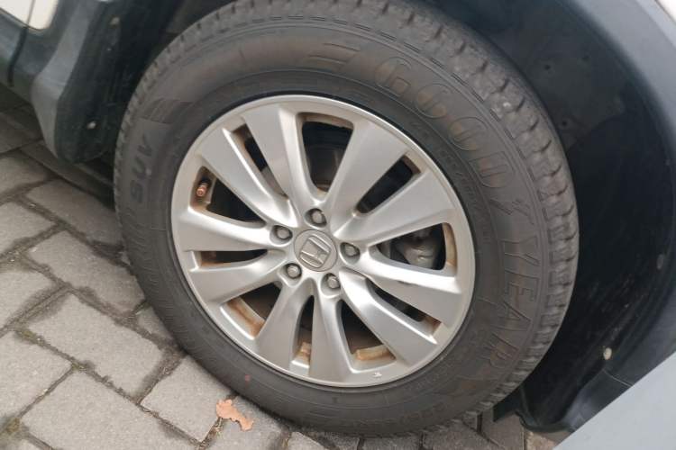 Used Honda CR-V 2015 2.0L two-wheel drive urban version