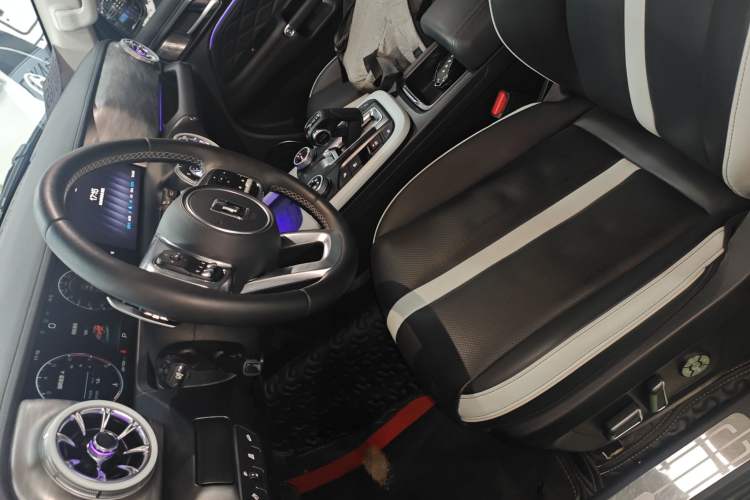 Used Tank 300 2021 City Edition 2.0T—Truly Stylish
