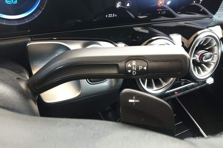 Used Mercedes-Benz EQB 2023 EQB 260
