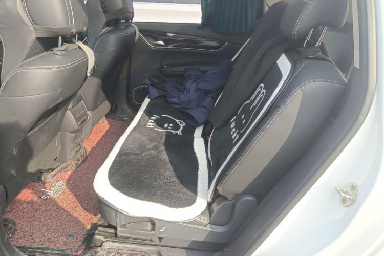 Used BYD Song MAX 2017 1.5T Automatic Smart Connect Elite 7-Seater