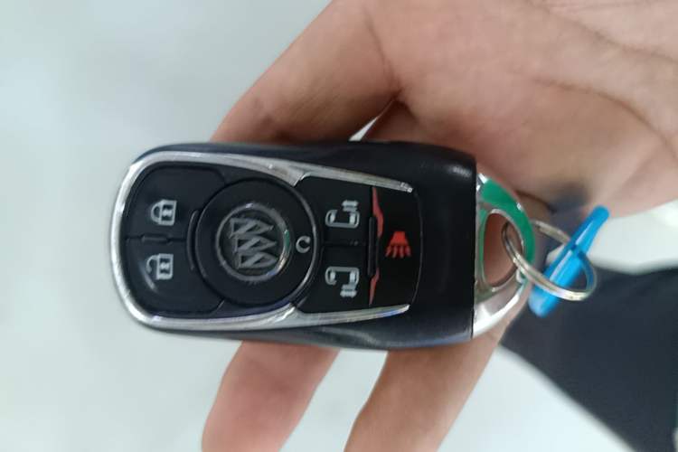 Used Buick GL8 2022 Land Business Class 652T Luxury Model