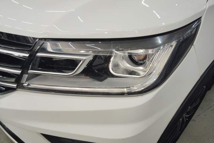 Used SWM X3 2020 1.5L Manual Value Edition 7 Seats