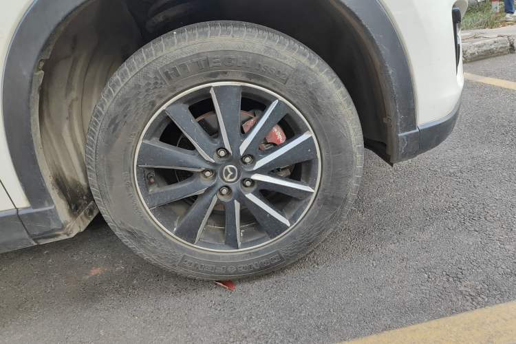 Used Mazda CX-5 2013 2.0L Manual Two-Wheel Drive Comfort Version Right Front Wheel Hub