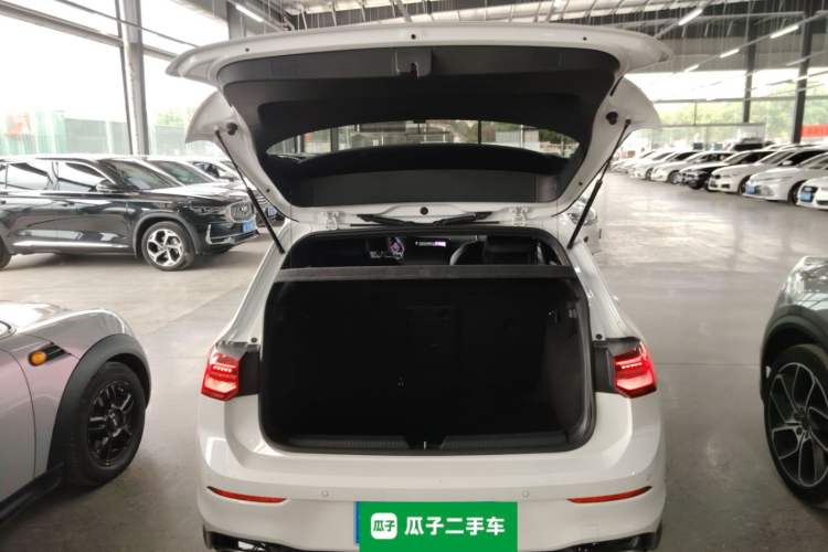 Used Volkswagen Golf 2023 280TSI DSG R-Line Lite