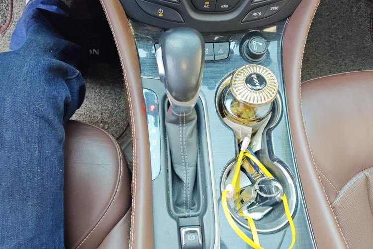 Used Buick Envision 2018 28T All-Wheel-Drive Versatile Sports Flagship Model