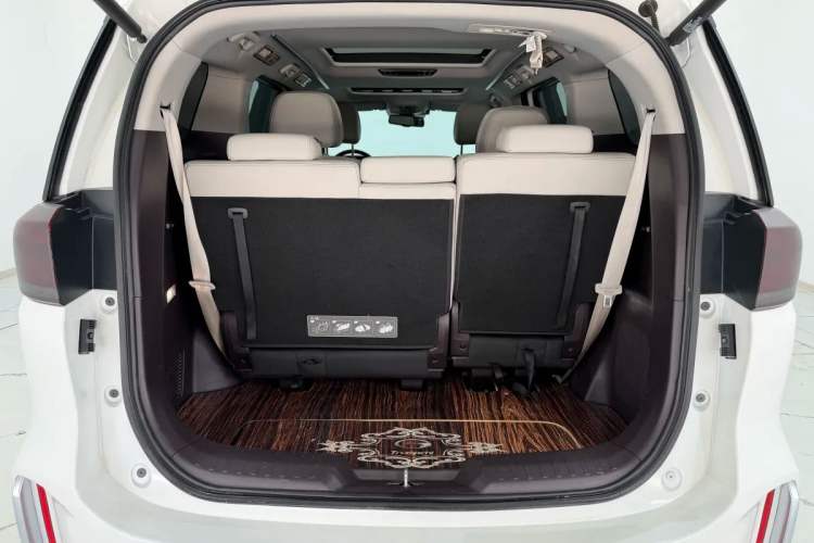 Used GAC Trumpchi M8 2021 Master Series 390T Prestige Edition
