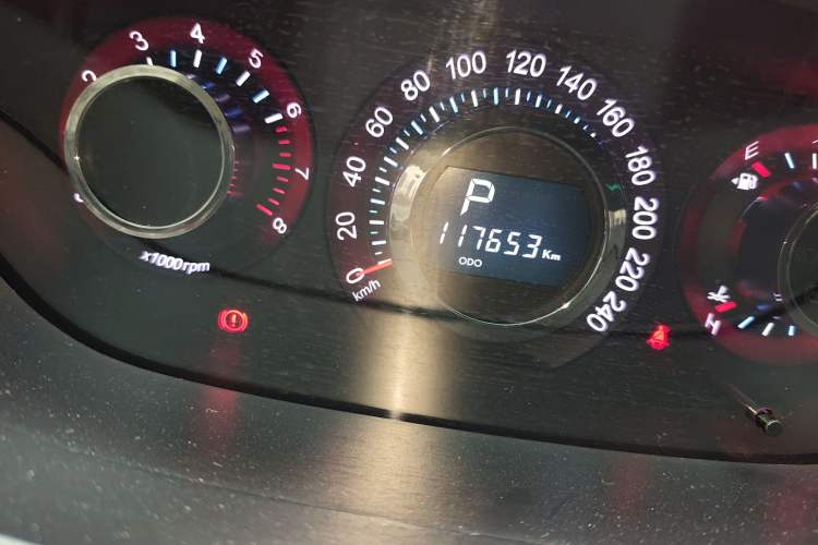 Used Luxgen Great 7 SUV 2013 Limited-Edition Sharp Model 2.2T Two-Wheel-Drive Smart Version