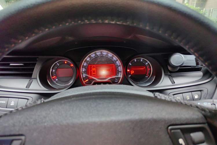 Used Citroen C5 2014 1.6T Automatic Prestige Model Instrument Cluster