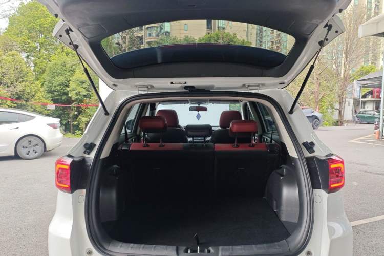 Used CHANGAN CS75 2023 Enjoy Edition 1.5T DCT Prestige Version
