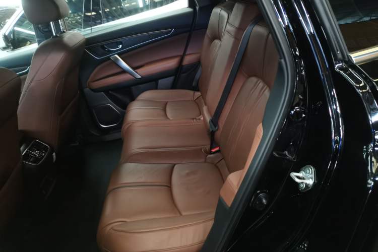 Used Honda UR-V 2020 370TURBO Two-Wheel Drive Luxury Edition
