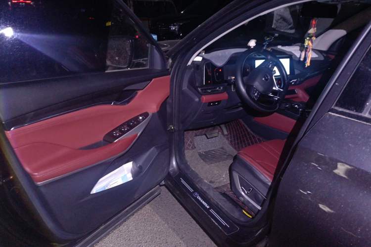 Used CHANGAN CS75 PLUS 2021 1.5T Automatic Prestige Model
