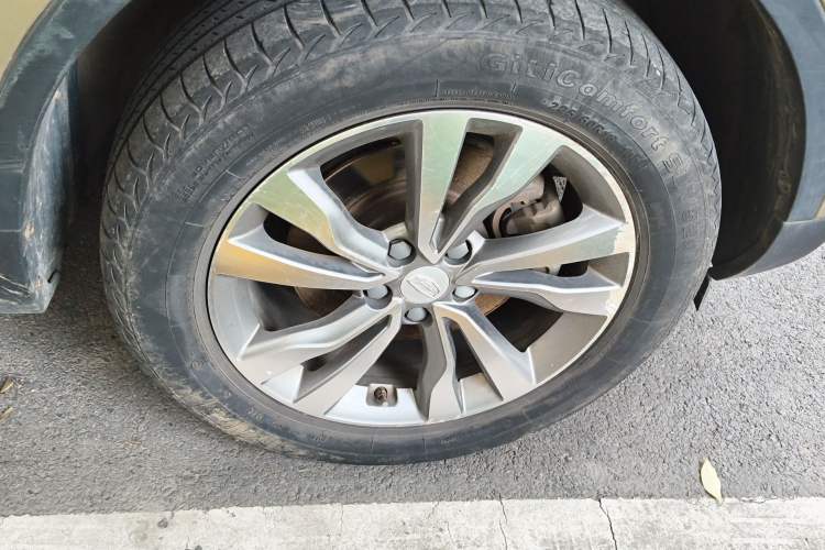 Used Geely Auto Emgrand X7 Sport 2016 1.8TD Automatic ZhiShang Model