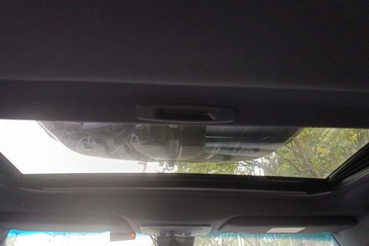 Used Toyota Avalon 2022 Dual-Engine 2.5L Luxury Edition